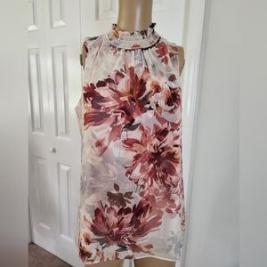 White House Black Market Sleeveless Blouse Size S